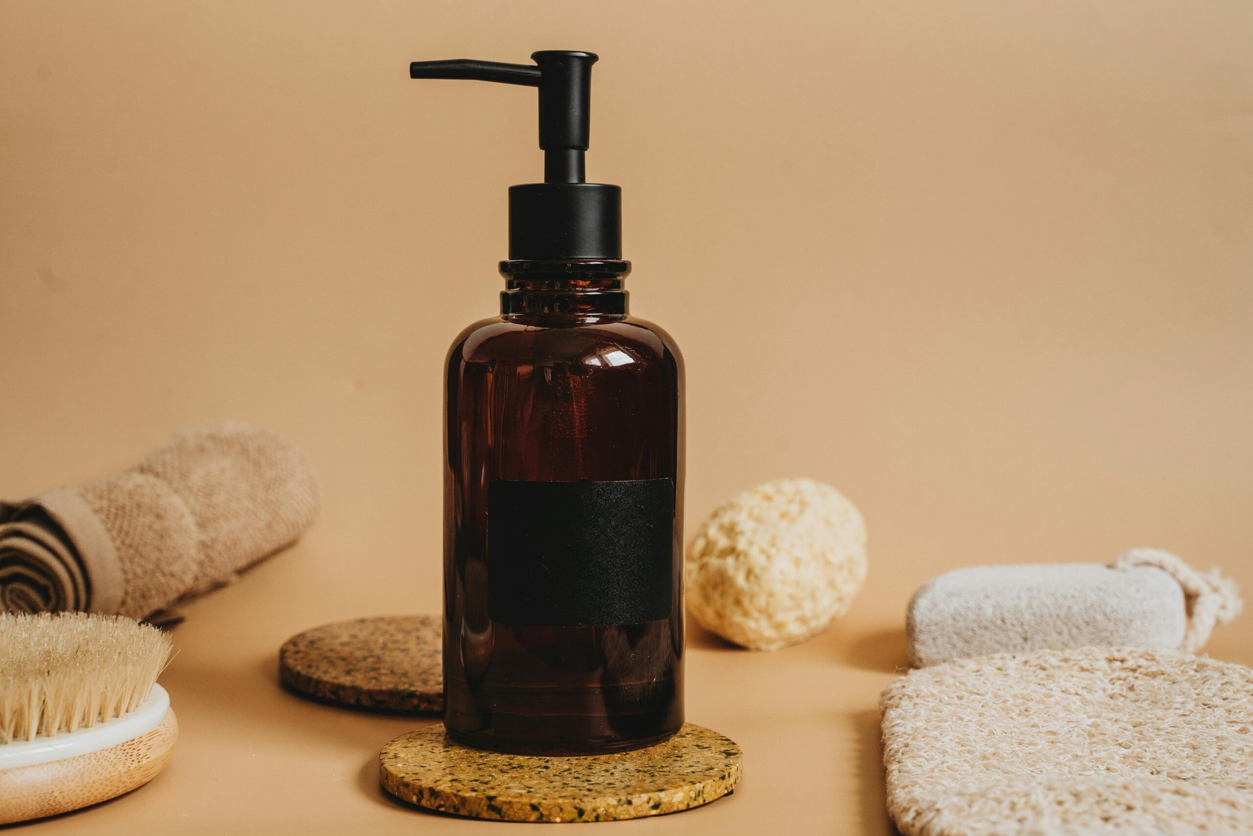 أعراض التحسس من مستحضرات التجميل وكيفية التعامل معها