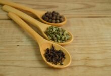 العلاج بالأعشاب كيف تعيد الطبيعة التوازن لجسمك بشكل طبيعي