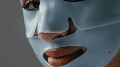 كيف تتأخر علامات الشيخوخة نصائح ذهبية للعناية بالبشرة بعد الأربعين