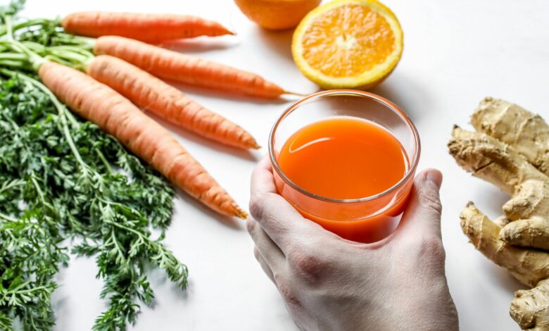 الفيتامينات الأساسية لصحة البشرة من الداخل والخارج