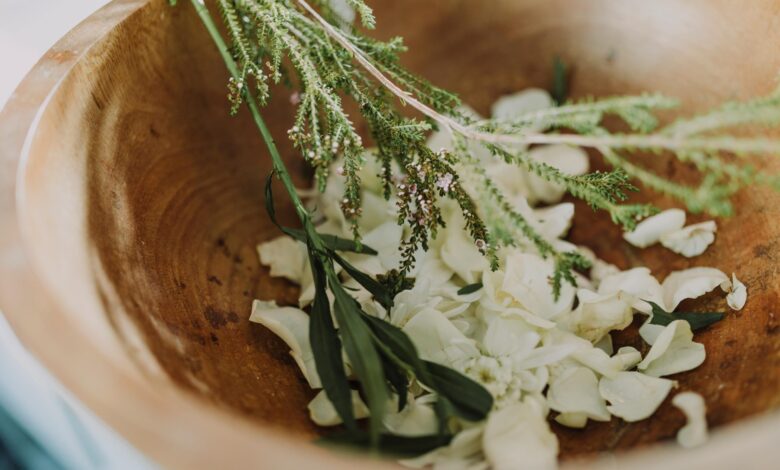 وصفات طبيعية منزلية لترطيب البشرة الجافة